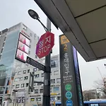 Qqstay